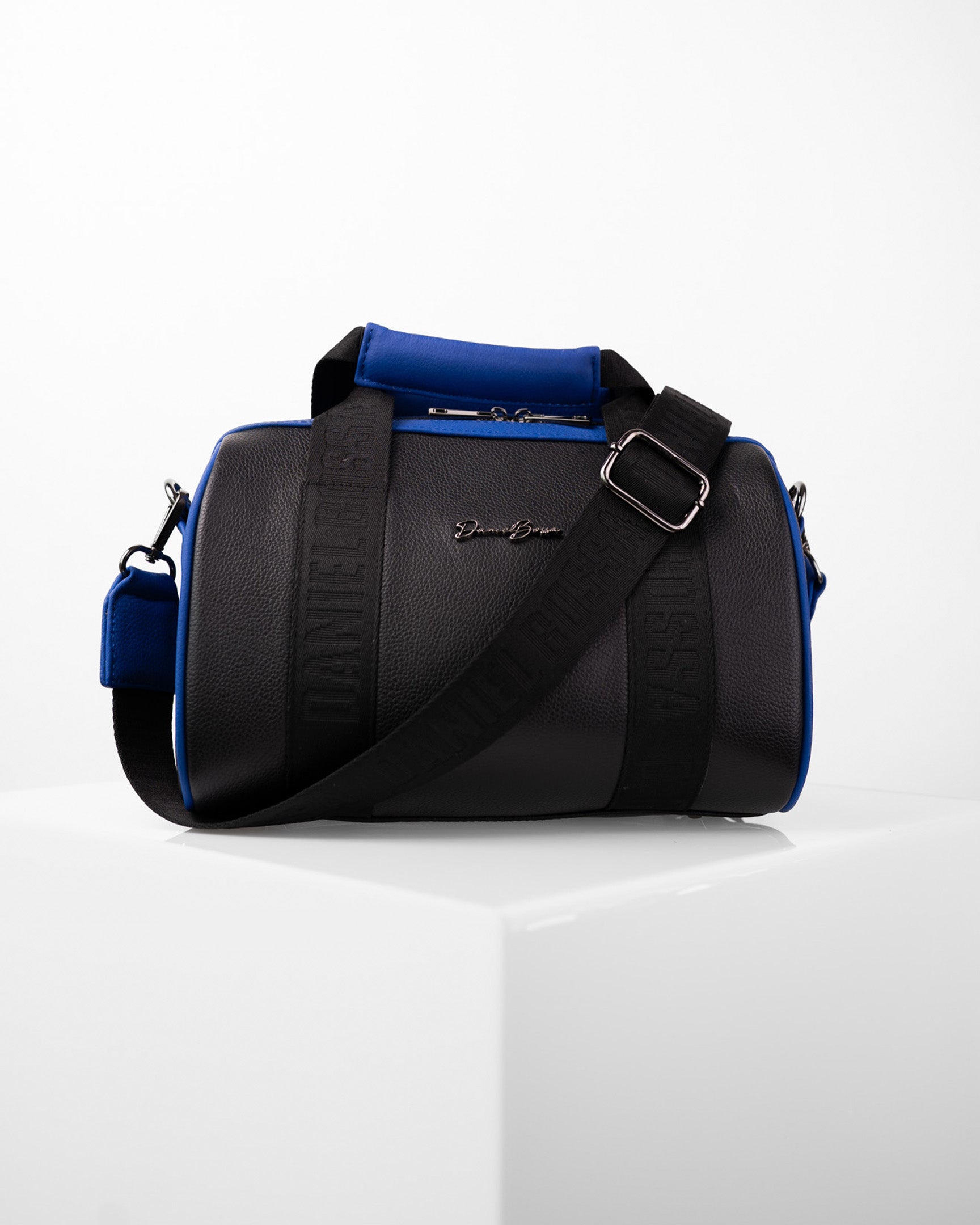 Morelos • Negro & Azul Neón