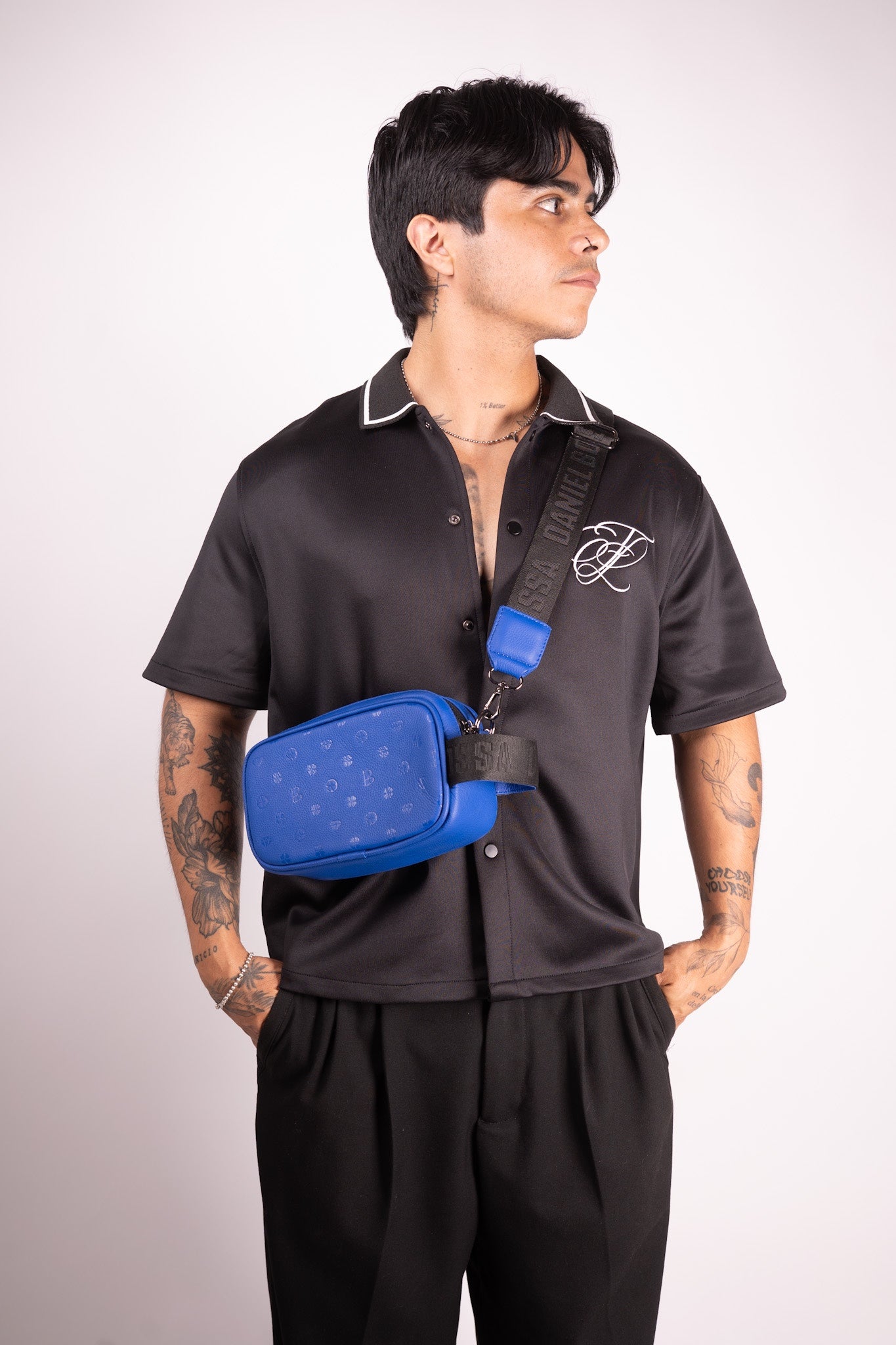 Acapulco • Monograma Zafiro