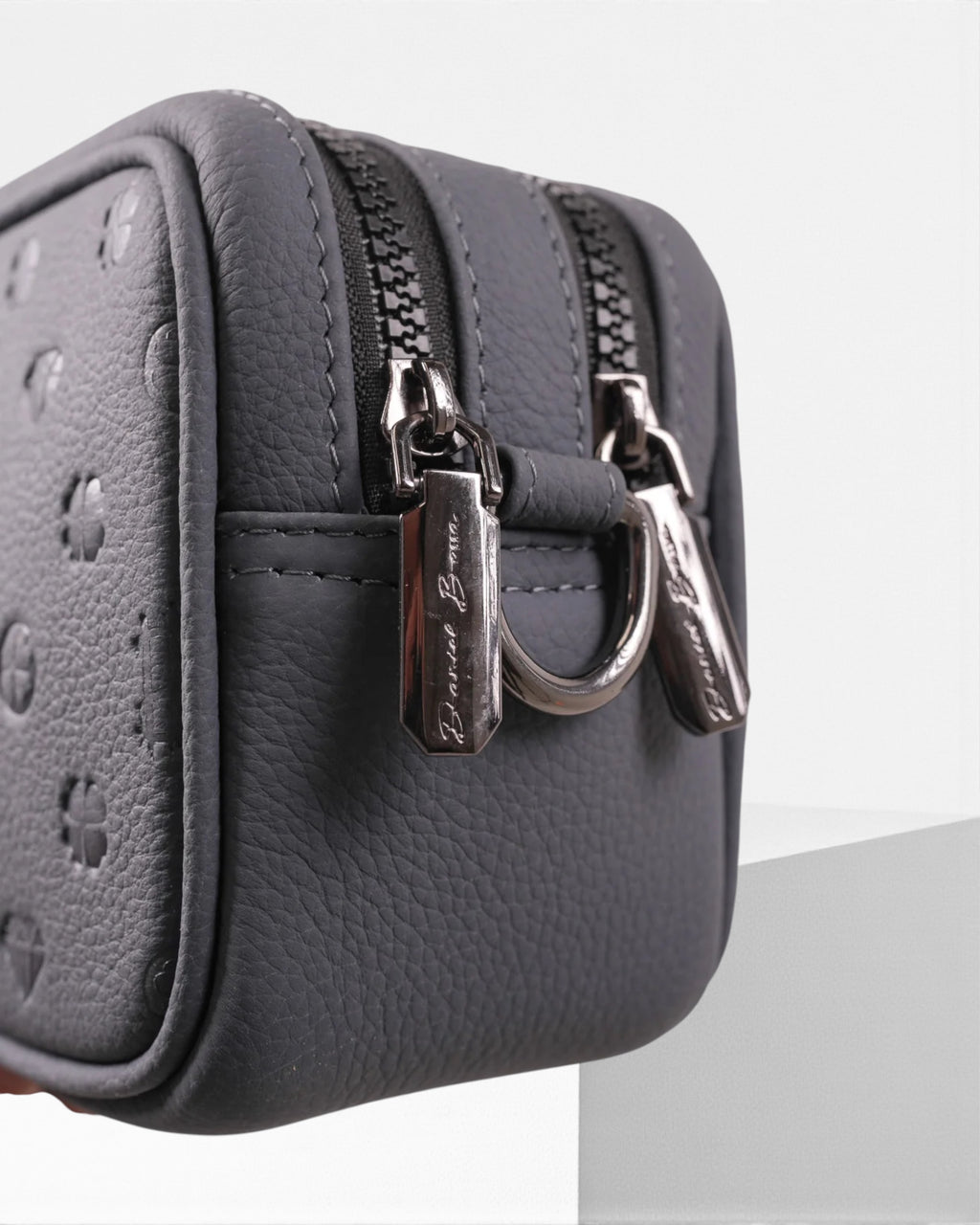 Acapulco • Monograma Oxford