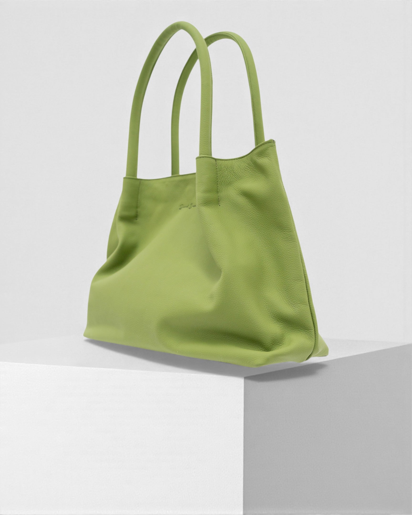 Tote Berlín • Avocado