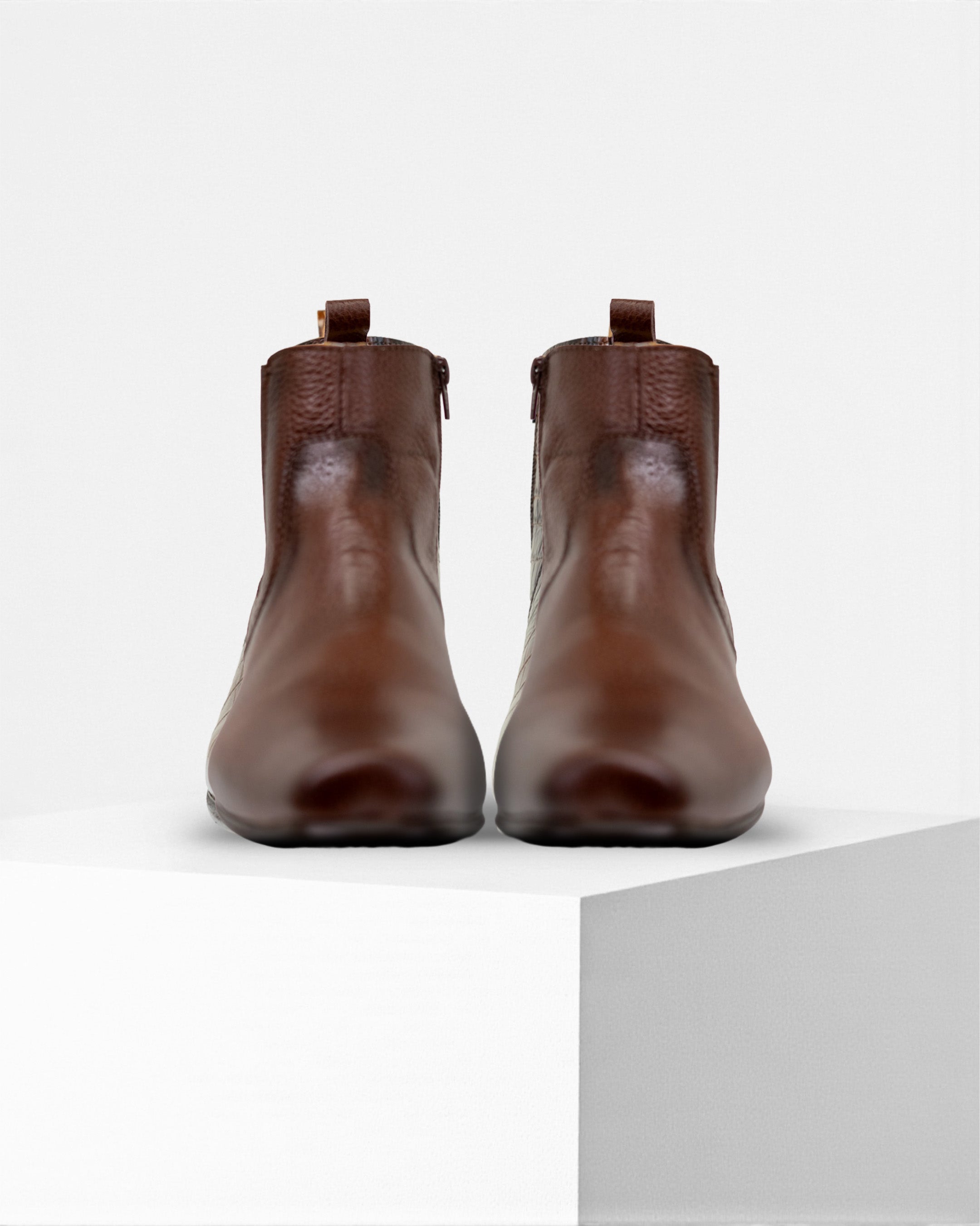 Bota Santa Ana • Avellana