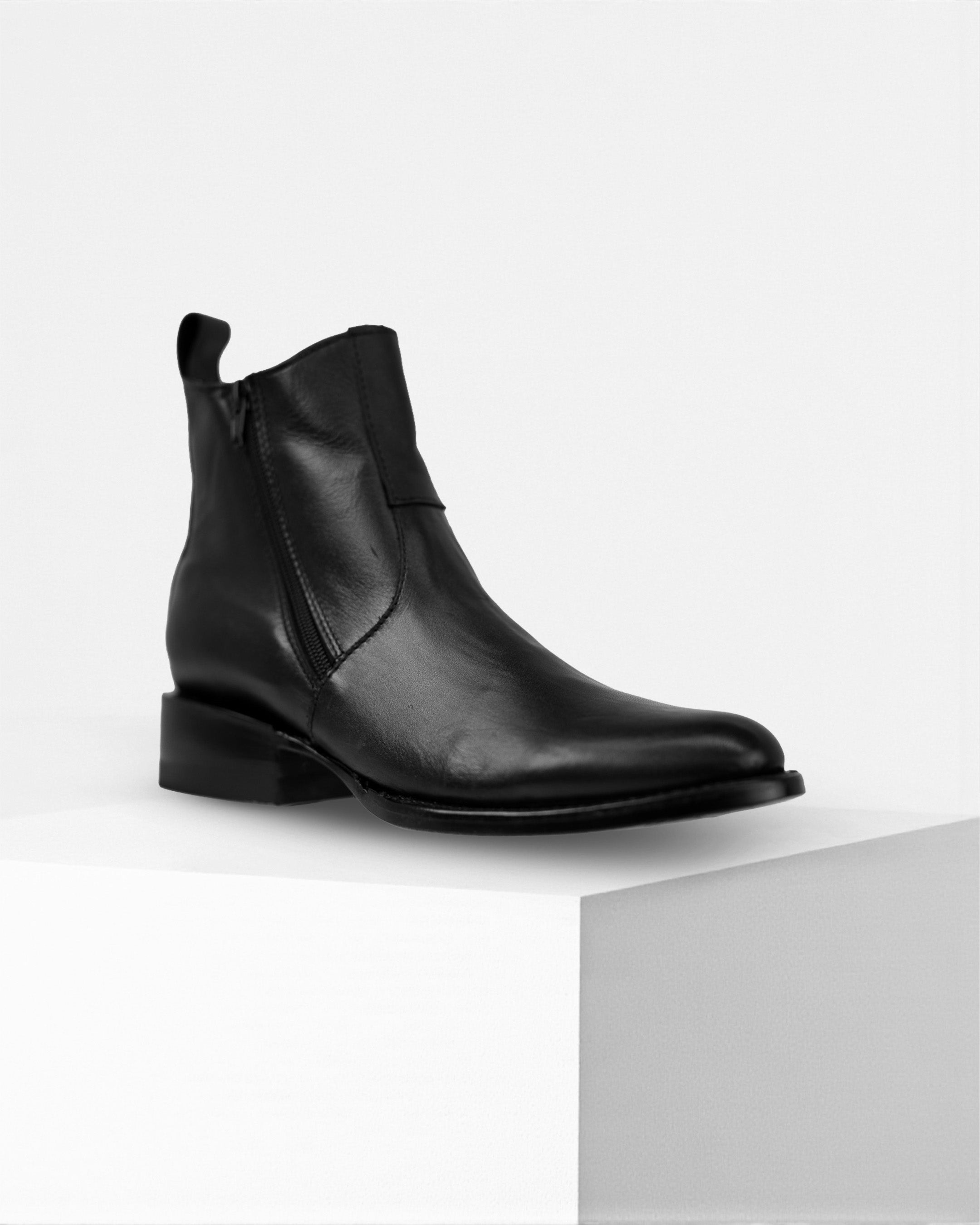 Bota Bárcena • Negro