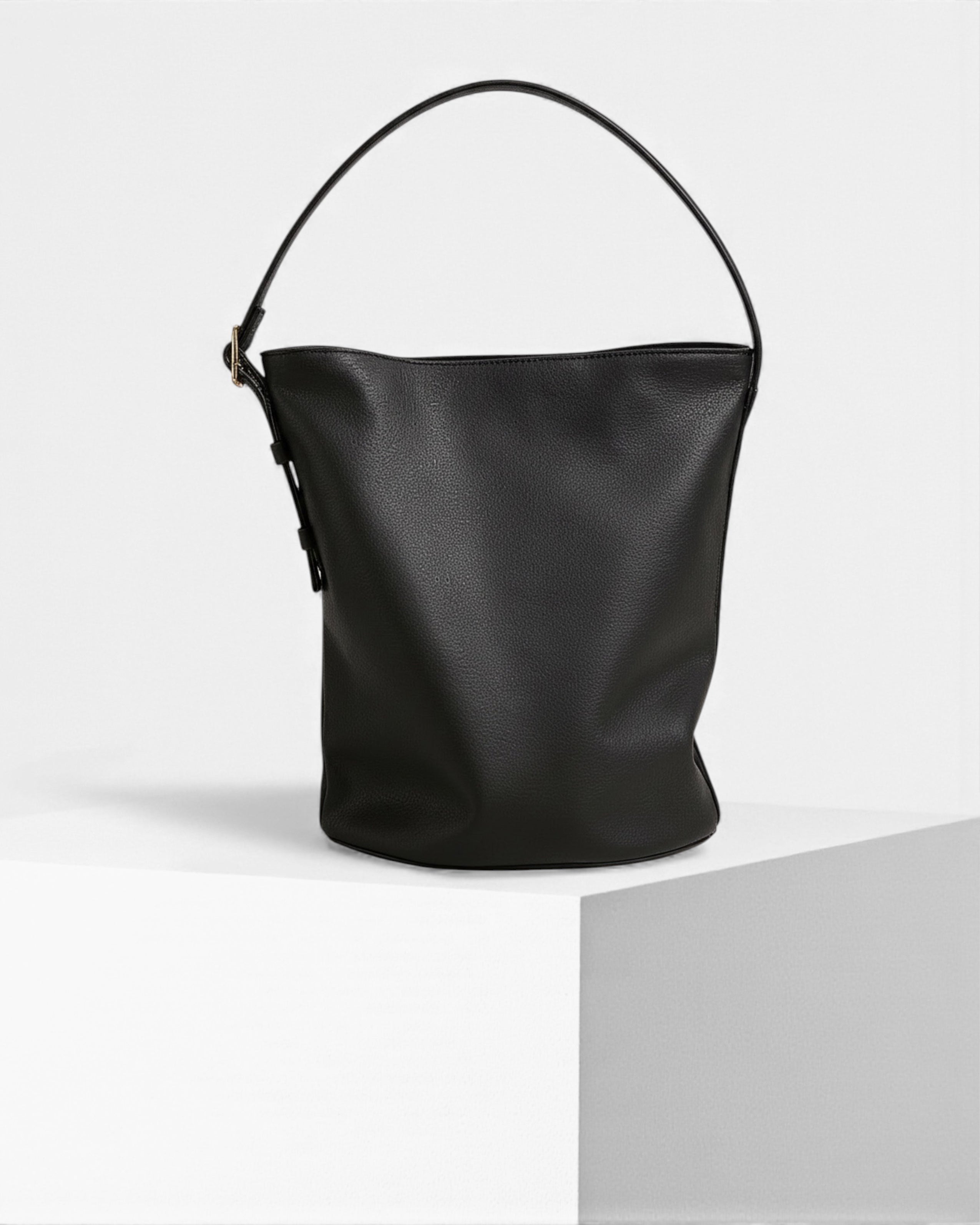 Tote Bruselas • Negro