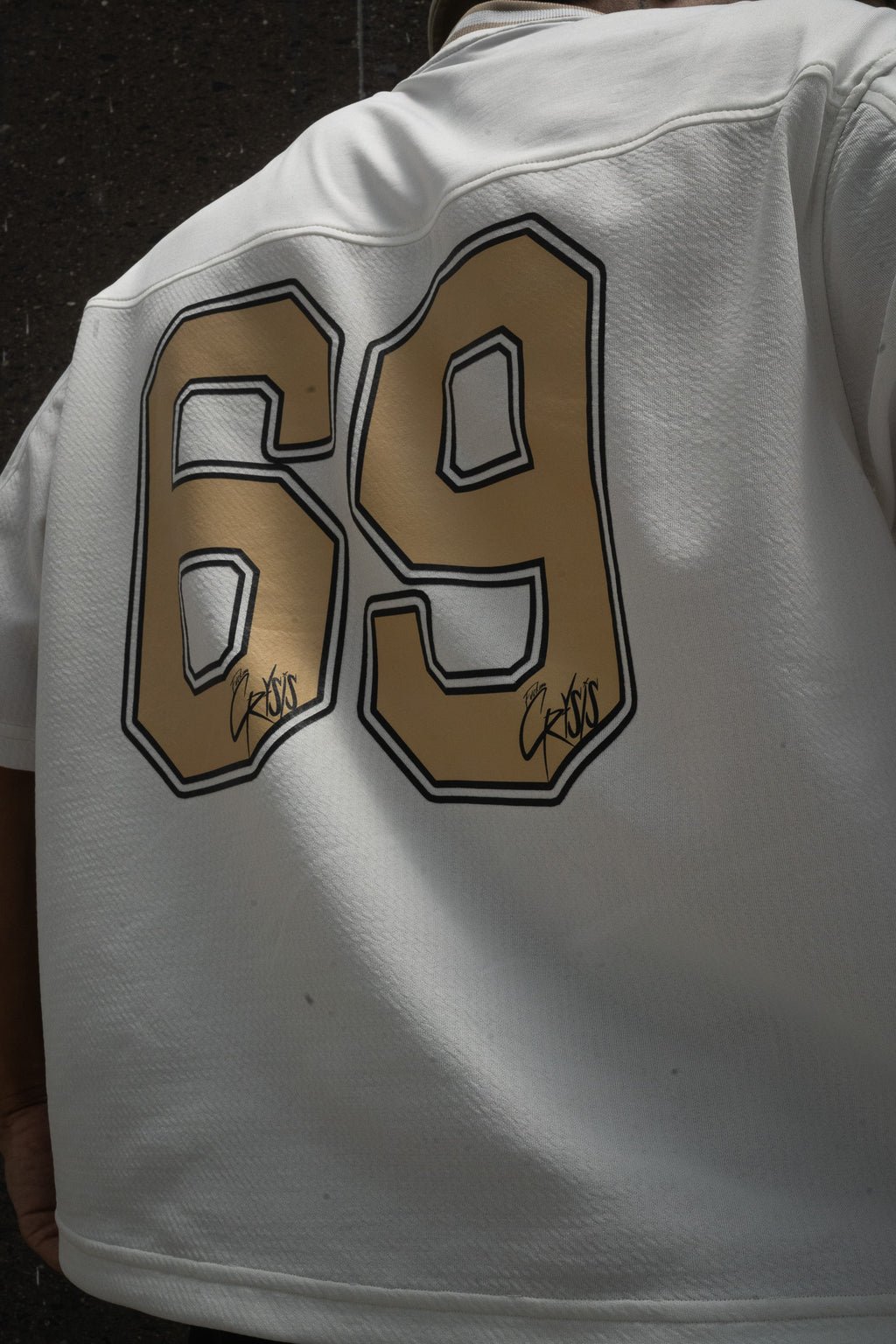 Jersey • 69' Fcking Crysis