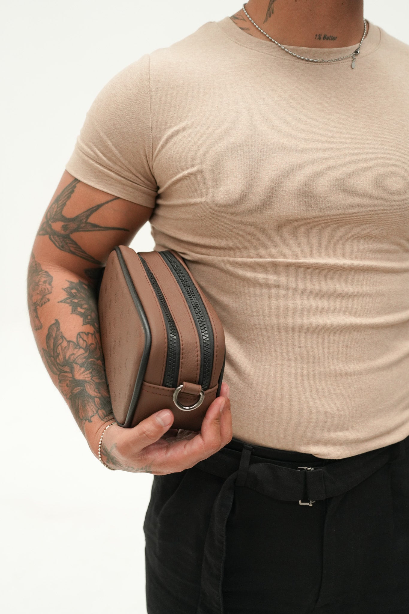 Acapulco • Monograma Avellana