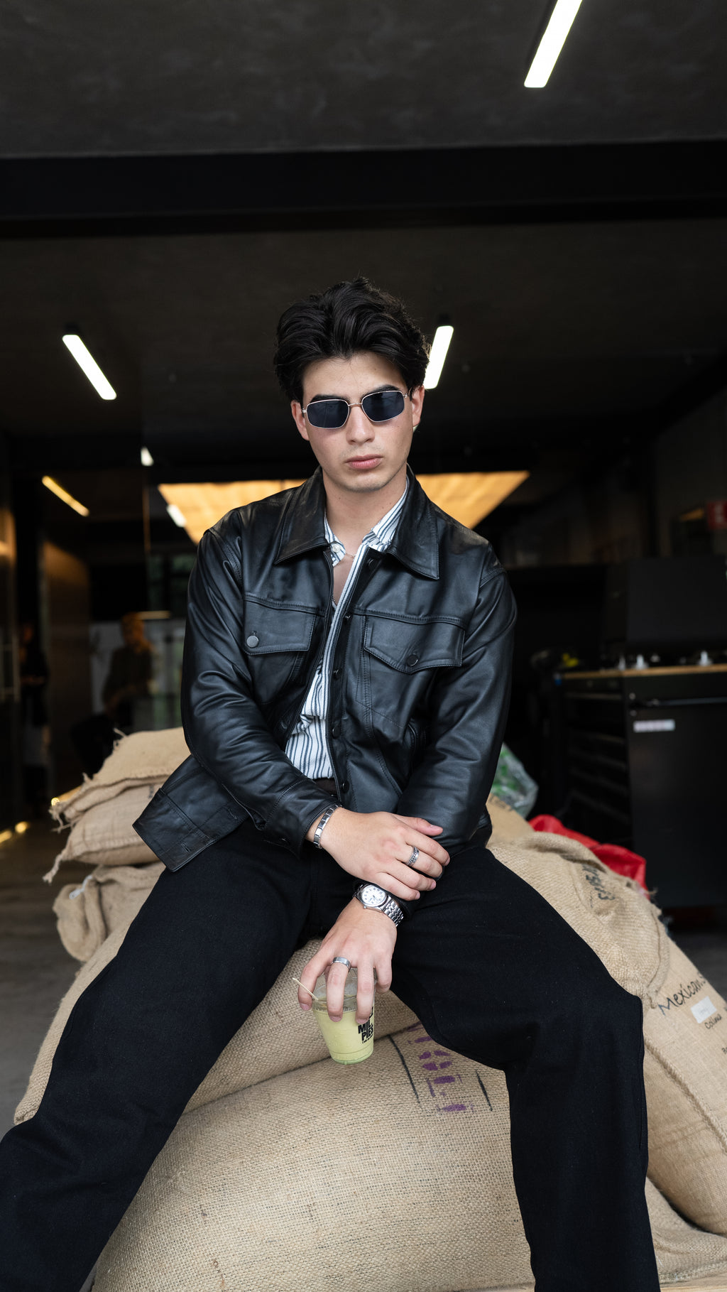 Jeans • Denim Black