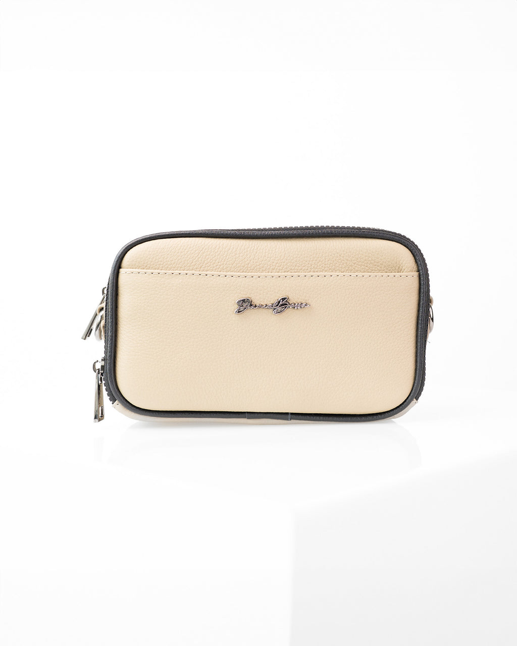 Monterrey Xs • Latte