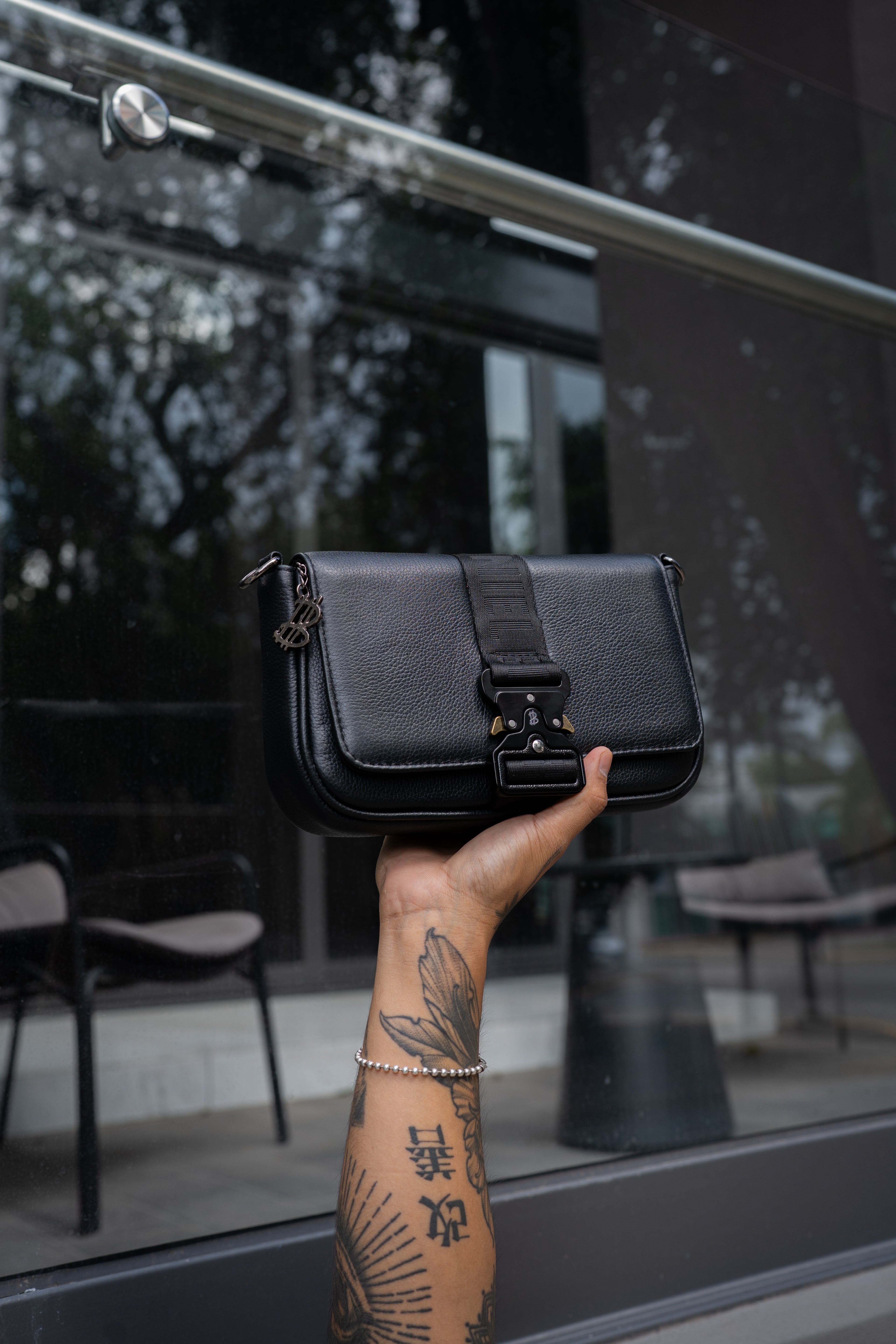 Monclova • Negro
