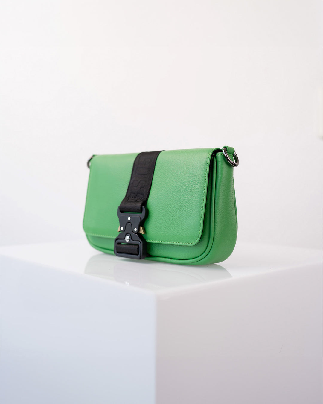 Crossbody Monclova • Verde Bandera