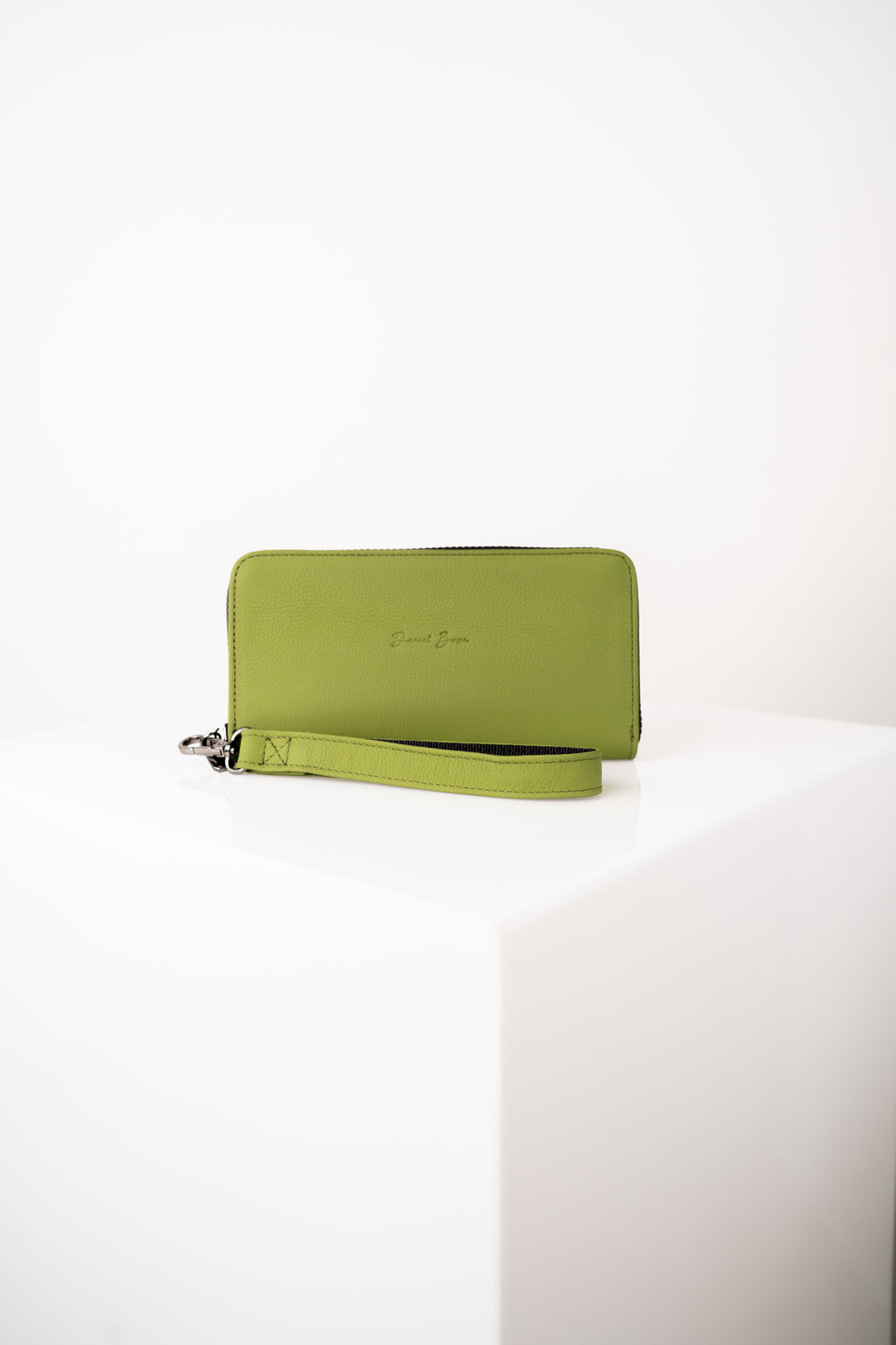 Cartera Sonora • Avocado