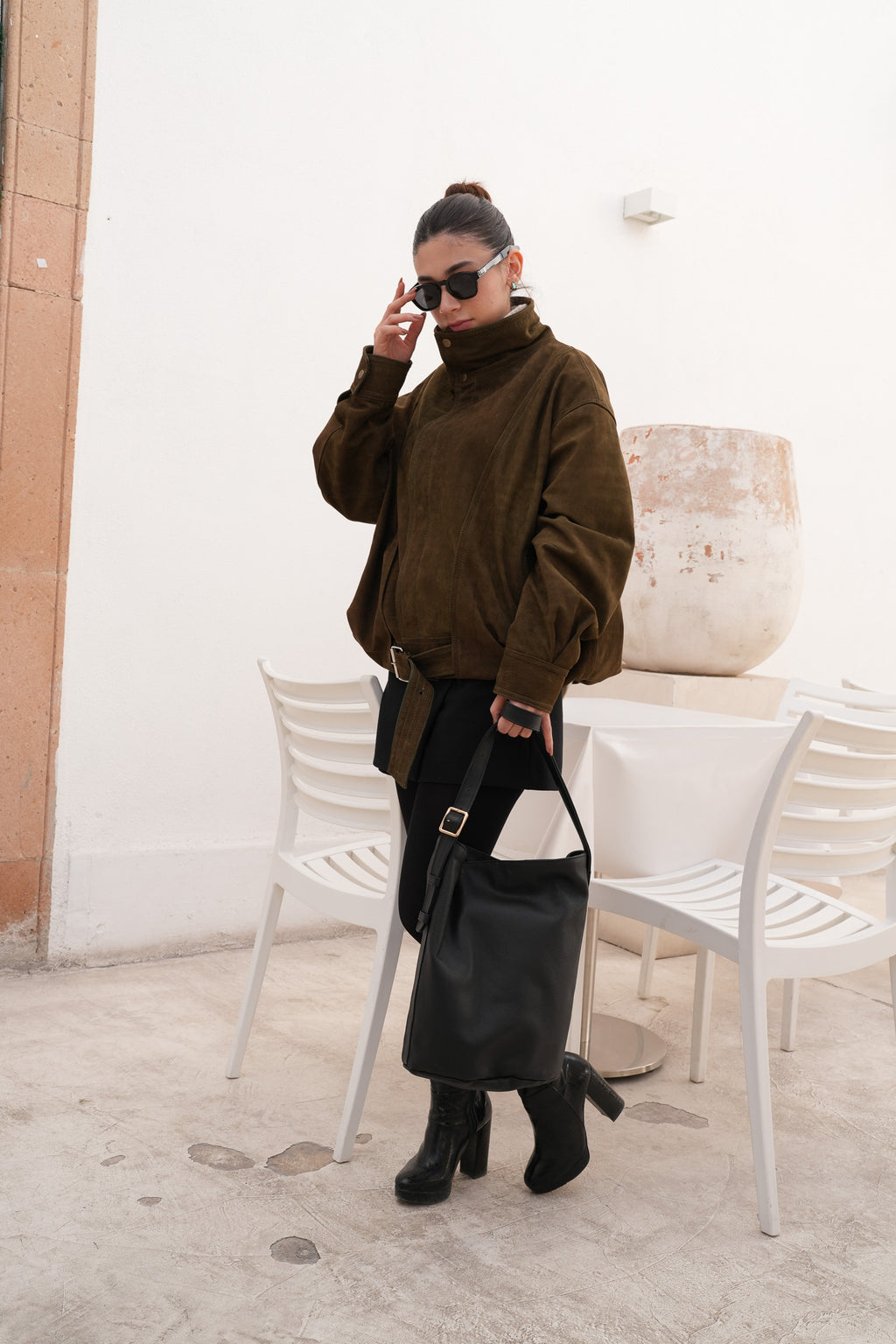Tote Bruselas • Negro
