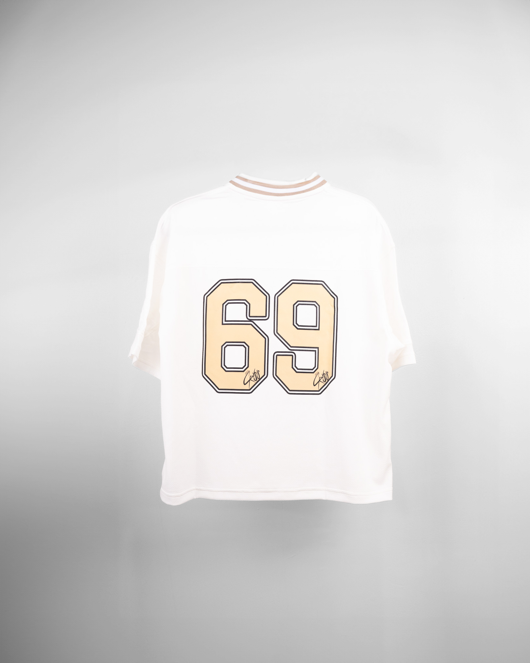 Jersey • 69' Fcking Crysis