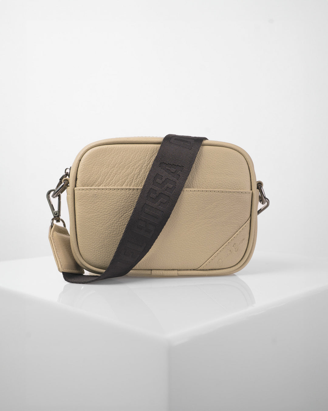 Crossbody Arandas • Latte
