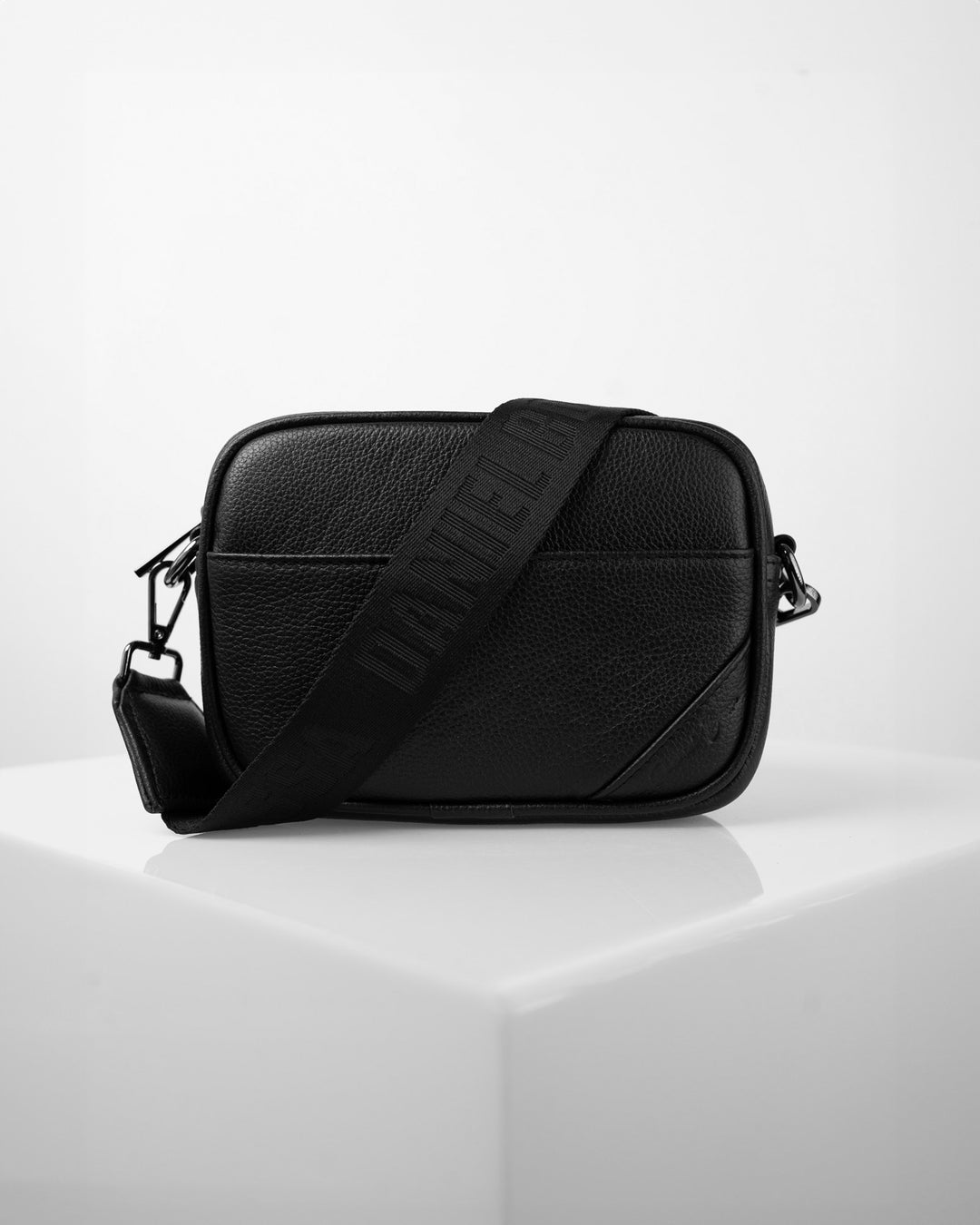 Crossbody Arandas • Negro Flotter