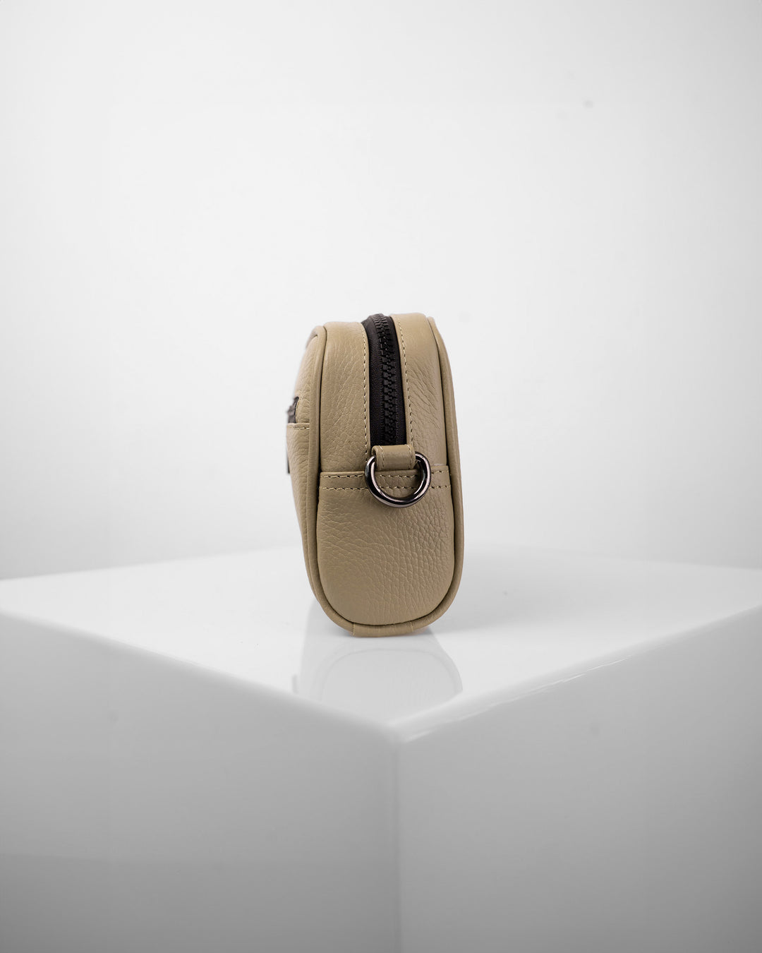 Crossbody León • Latte