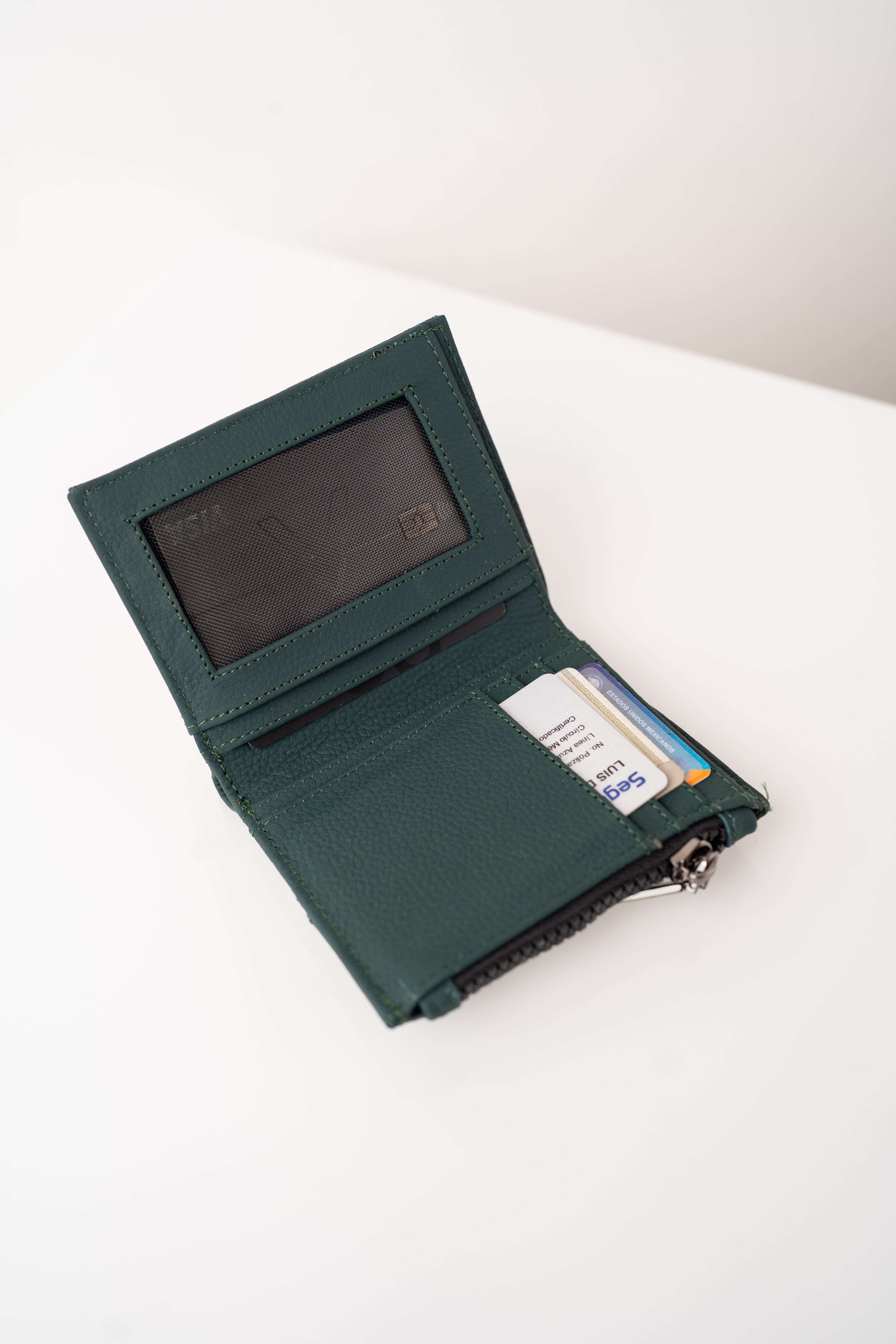 Cartera Tijuana | Airtag • Verde Bosque