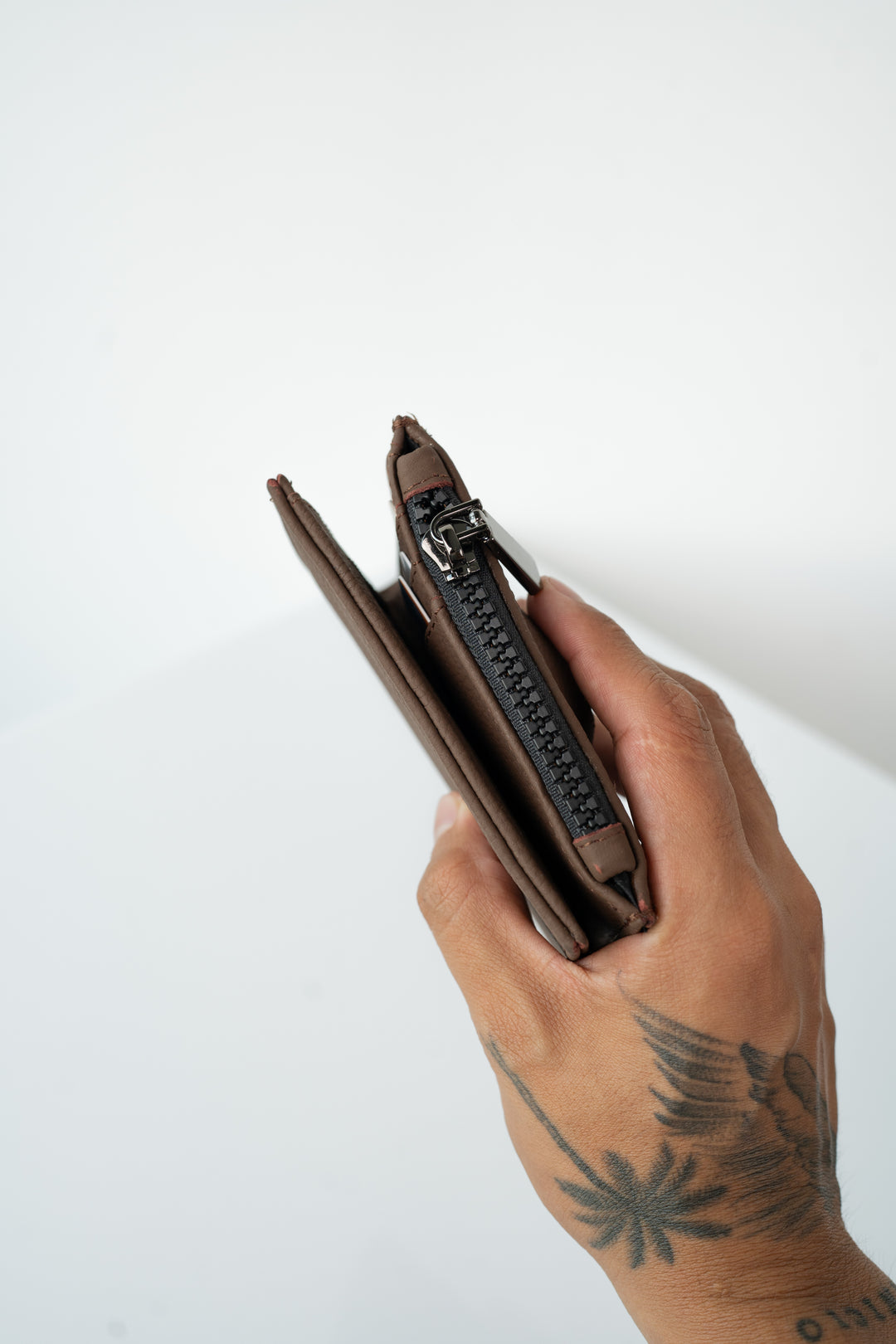 Cartera Tijuana | Airtag • Avellana