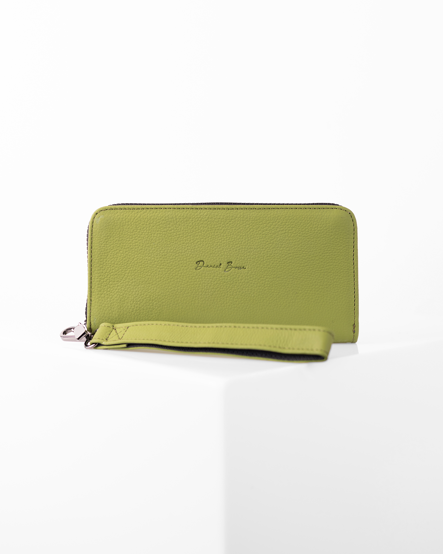 Cartera Sonora • Avocado