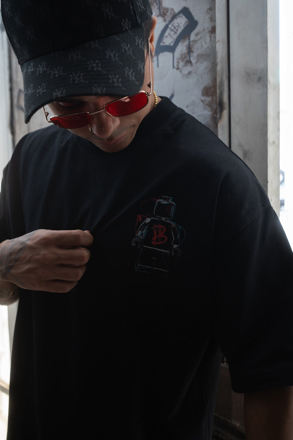 Oversized • Skully Black