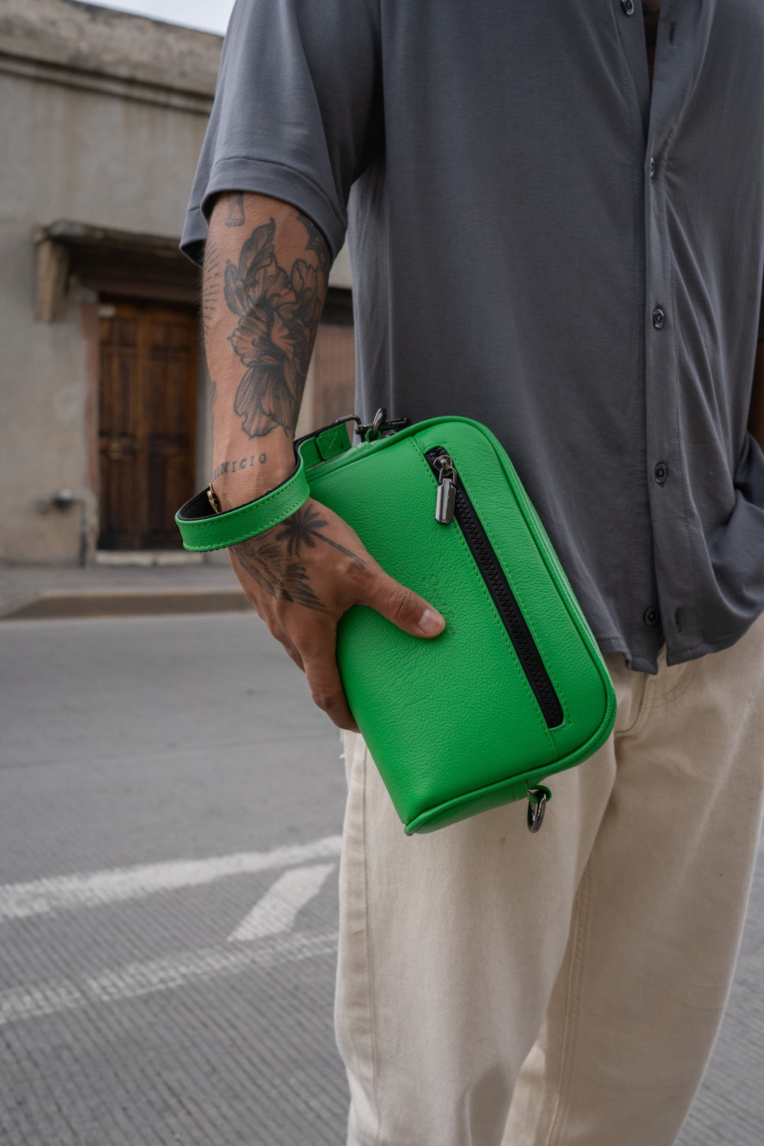 Crossbody León Verde Bandera