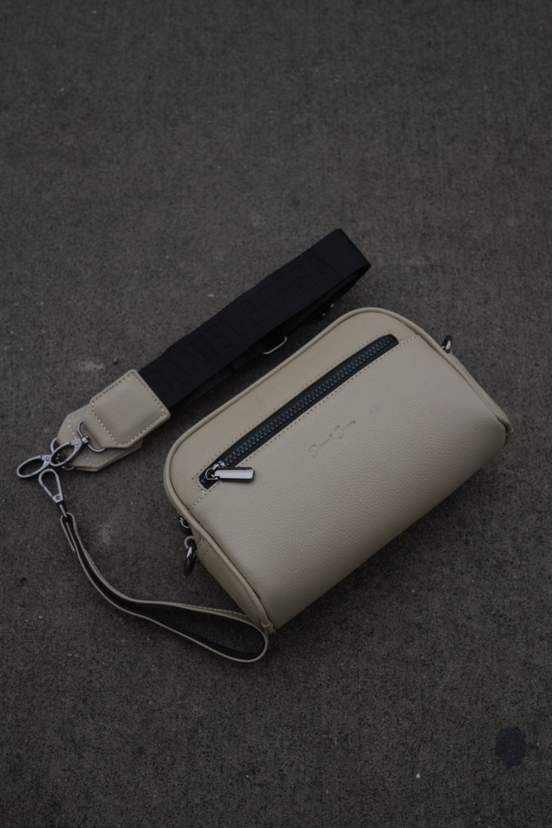 Crossbody León Latte