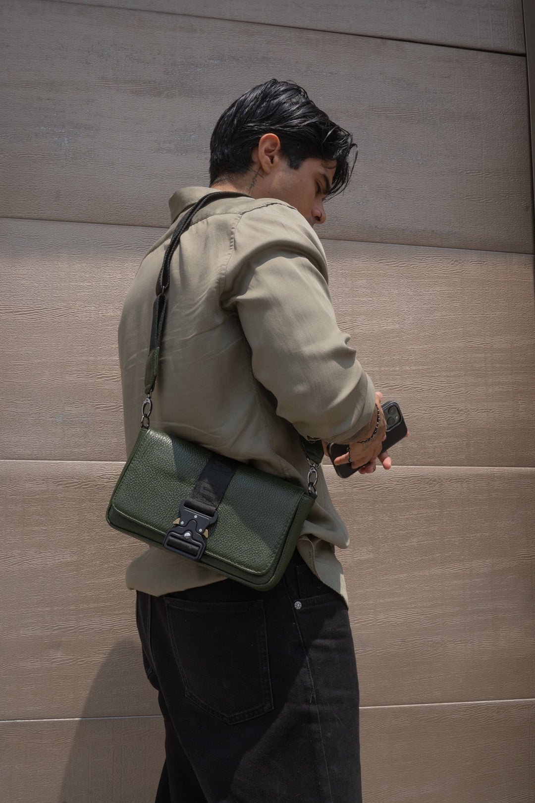 Crossbody Monclova • Militar