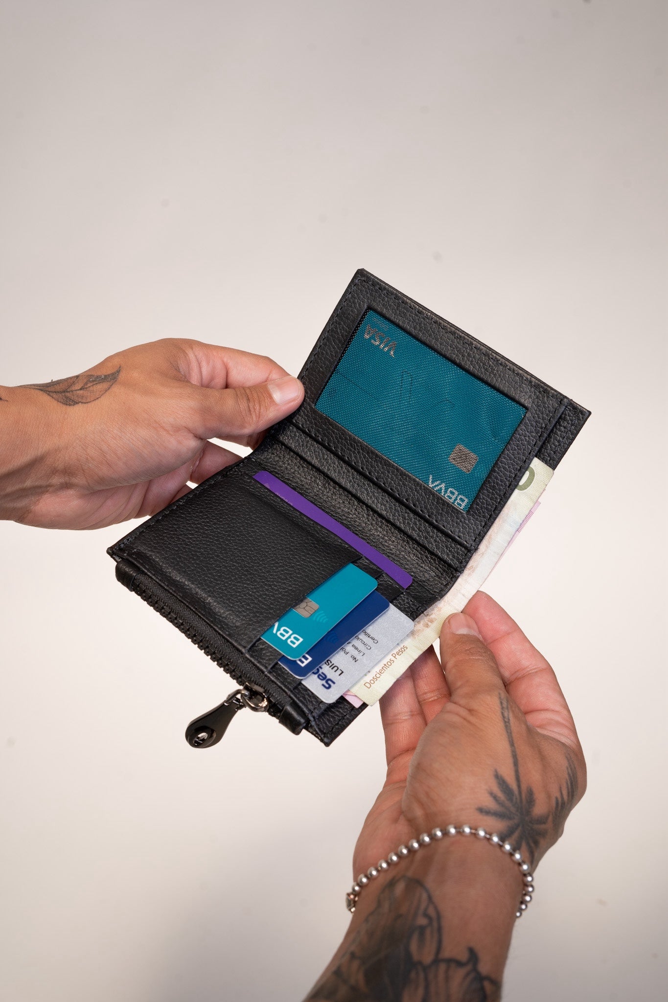 Cartera Tijuana • Negro Flotter