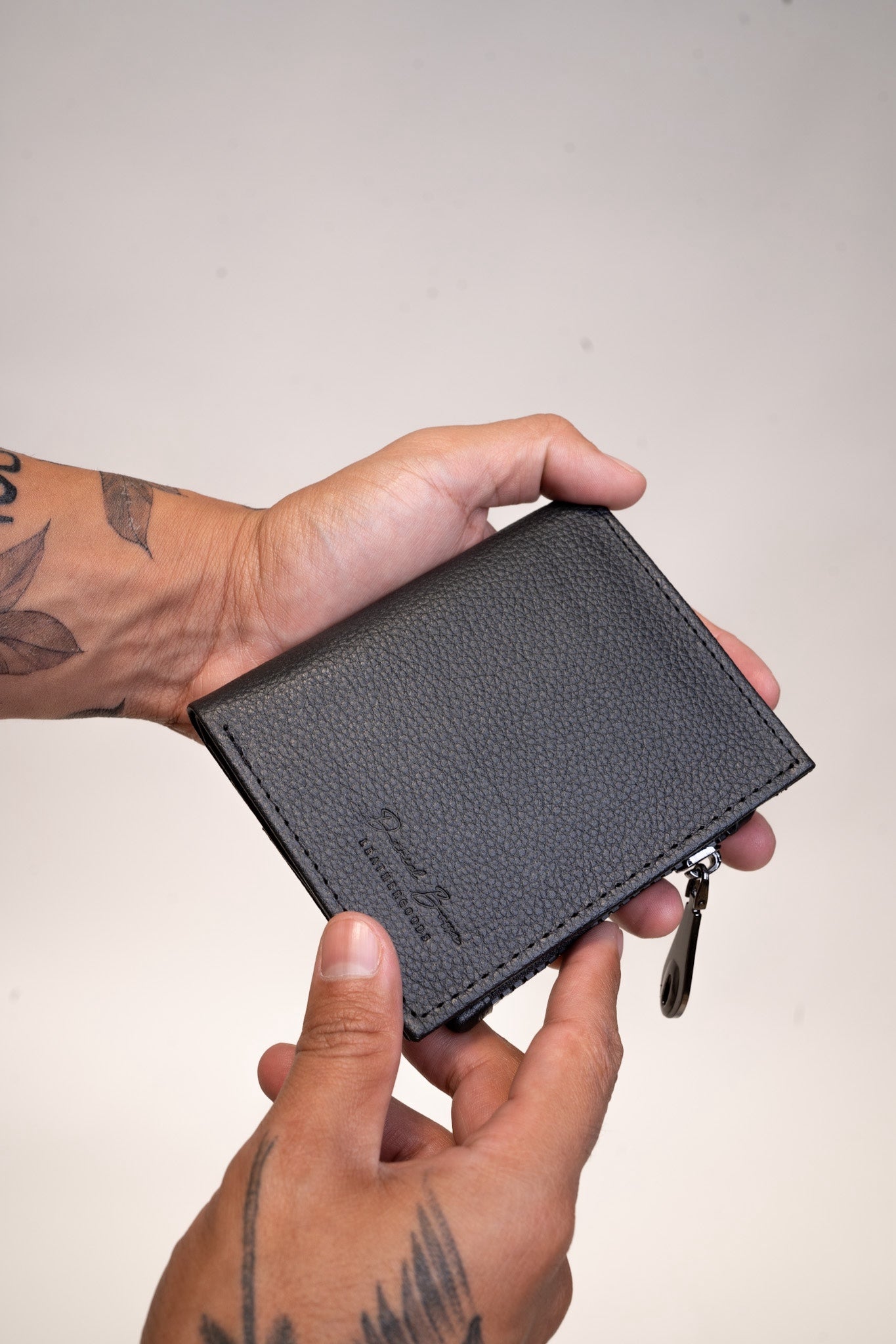 Cartera Tijuana • Negro Flotter