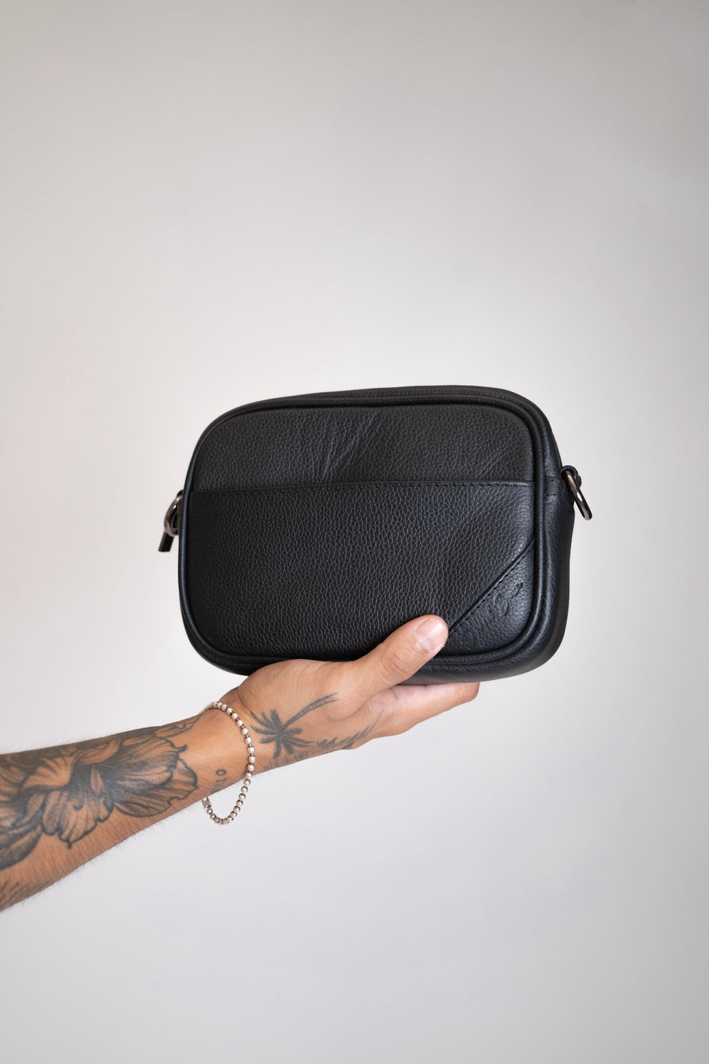 Arandas • Negro Flotter