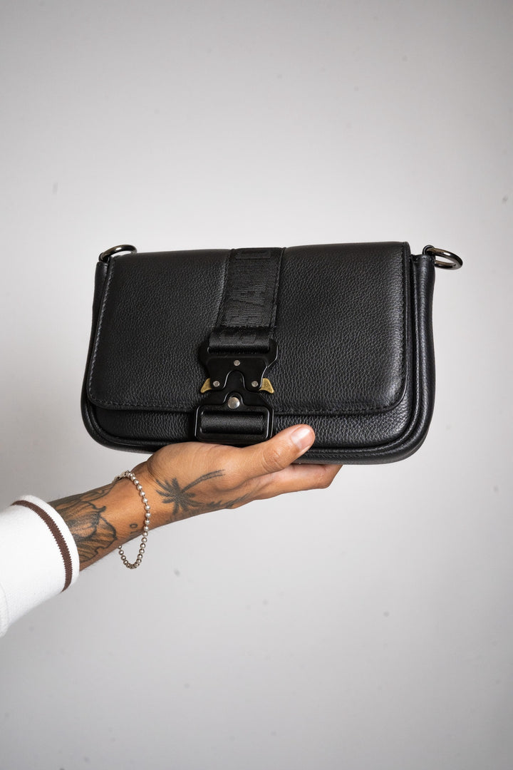 Crossbody Monclova • Negro Flotter