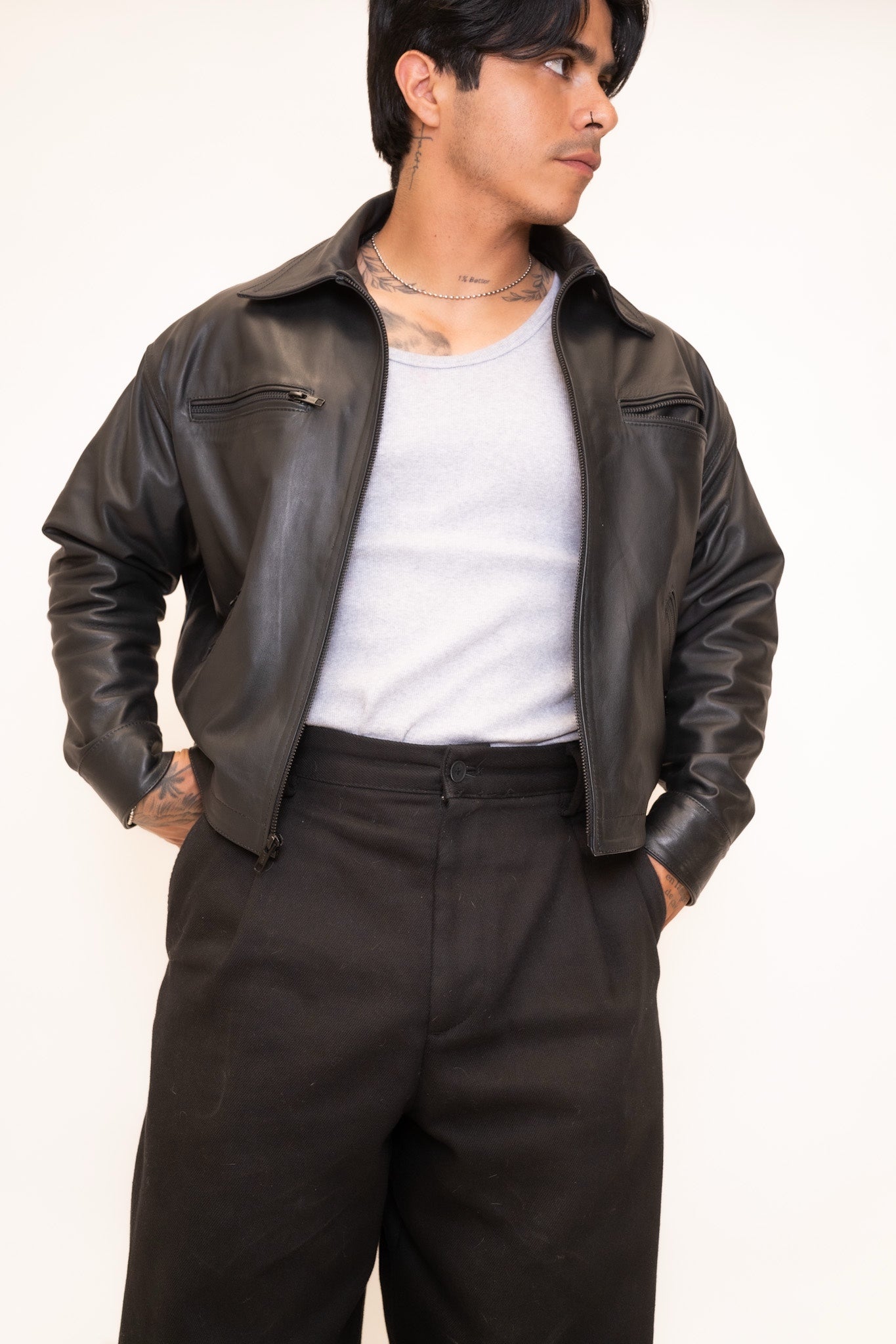 Jacket Cropped Juárez • Negro Liso