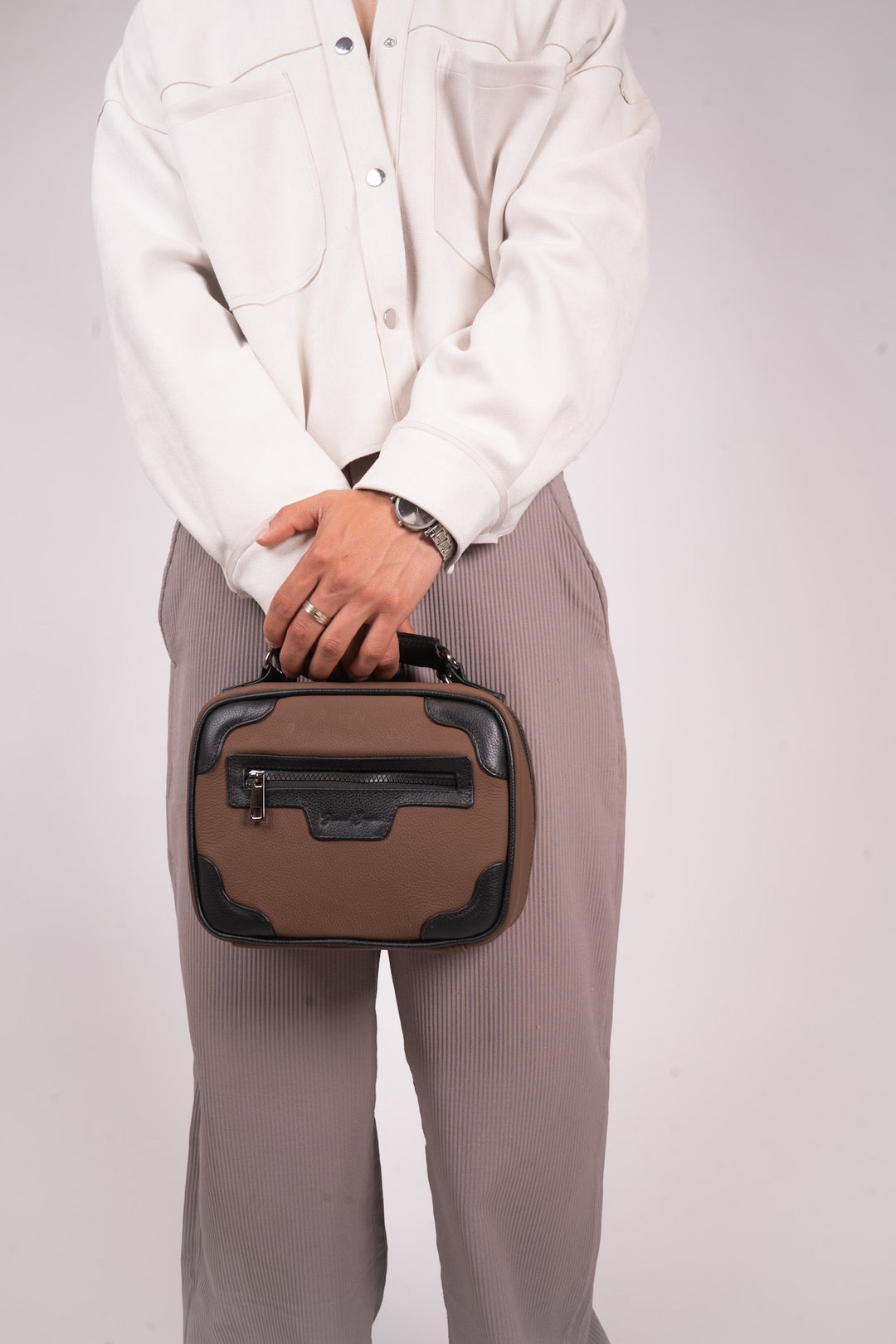 Crossbody Queretaro • Avellana