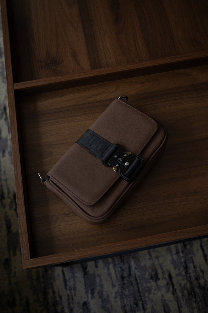 Crossbody Monclova • Avellana