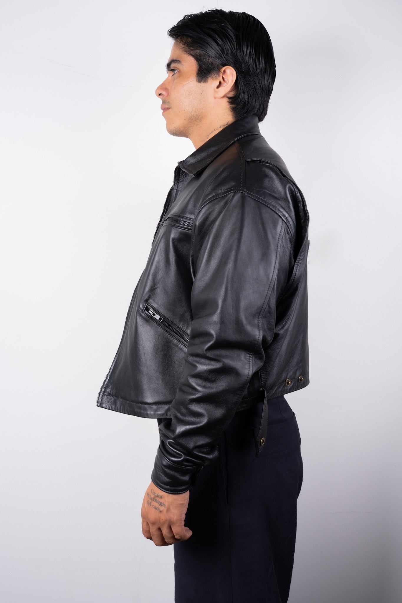 Jacket Cropped Juárez • Negro Liso