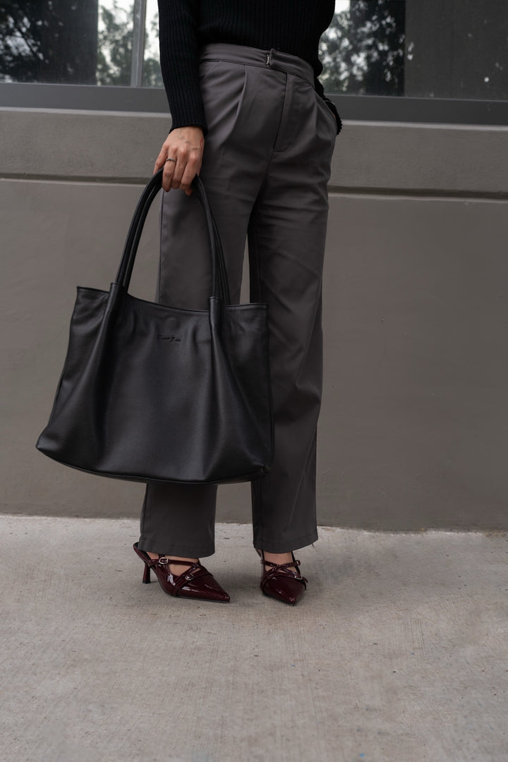 Tote Berlín • Negro