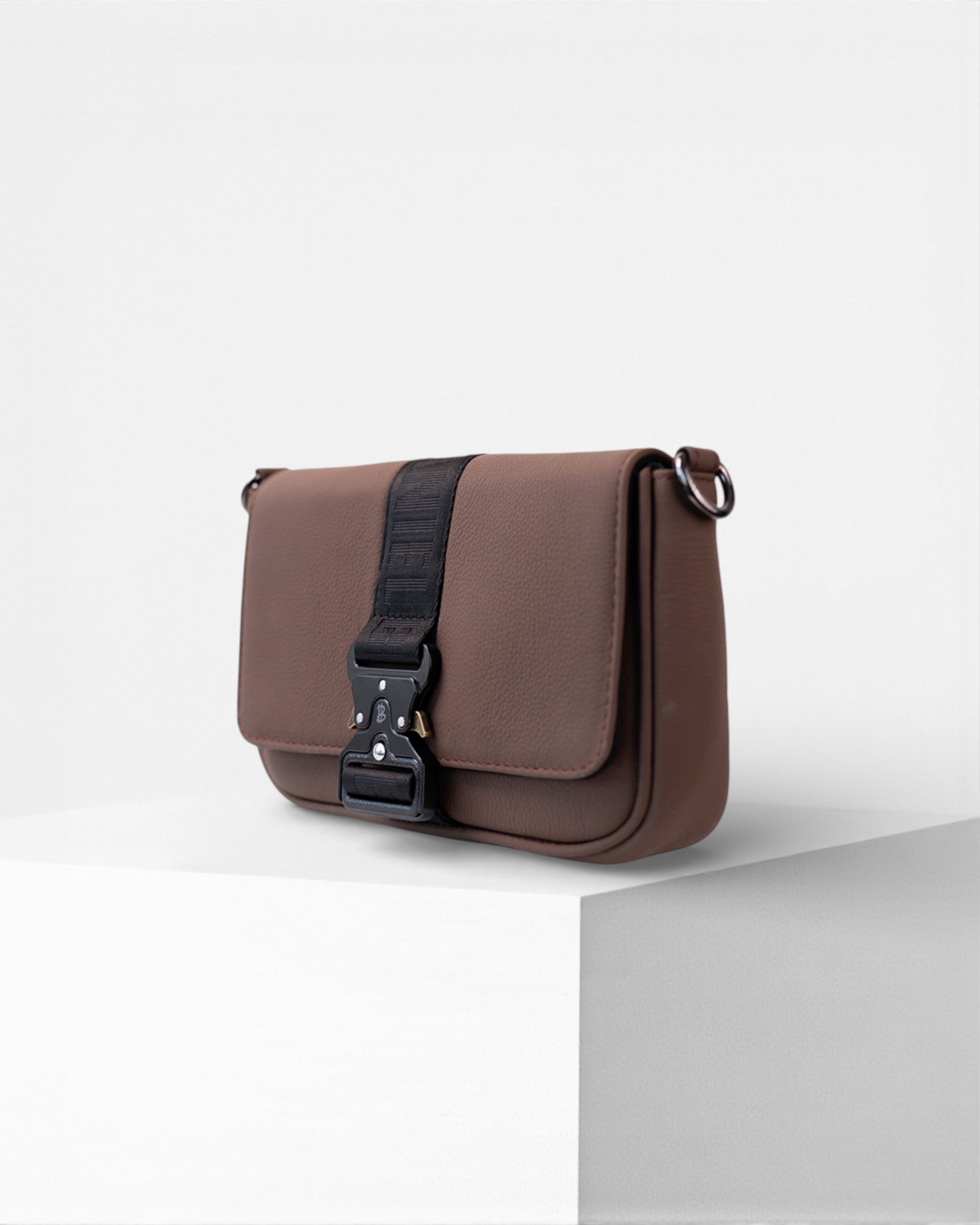 Monclova • Avellana