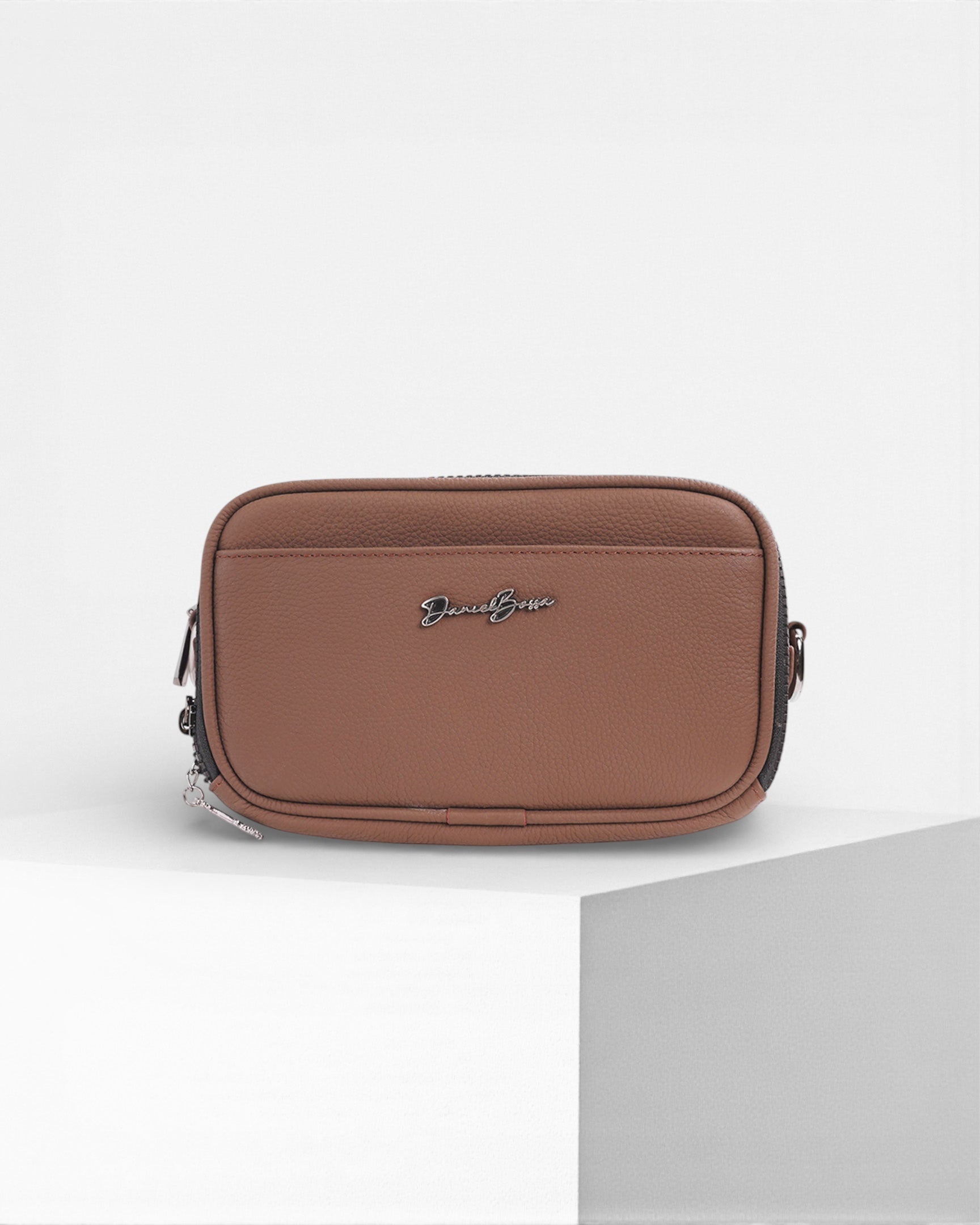 Monterrey Xs • Avellana