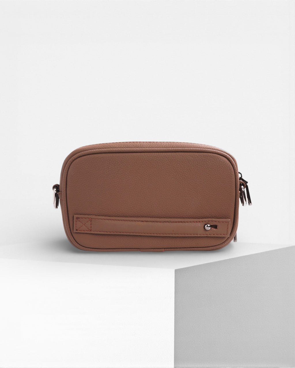 Monterrey Xs • Avellana