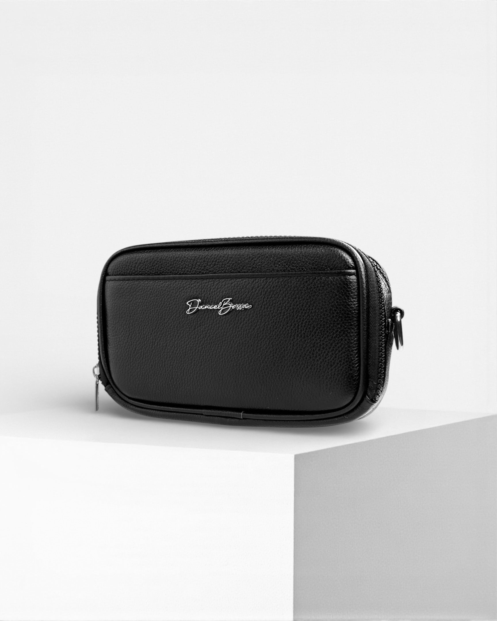 Monterrey Xs • Negro