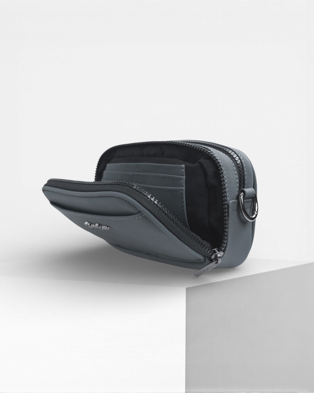 Monterrey Xs • Oxford