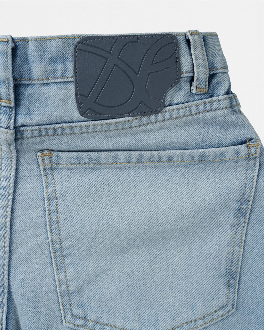 Jeans • Denim Cloud