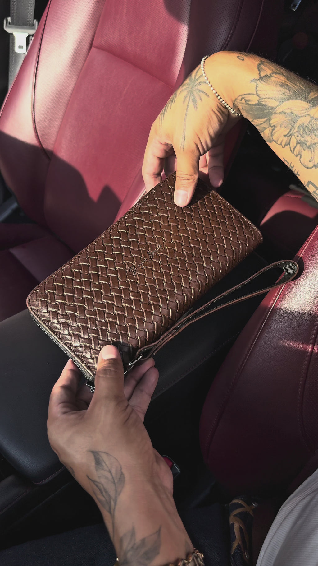 Cartera Sonora • Greca